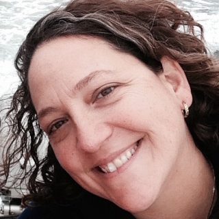 Photo of Vicki Ferrini